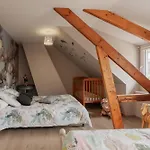 Le De La Tourterelle Holiday home *