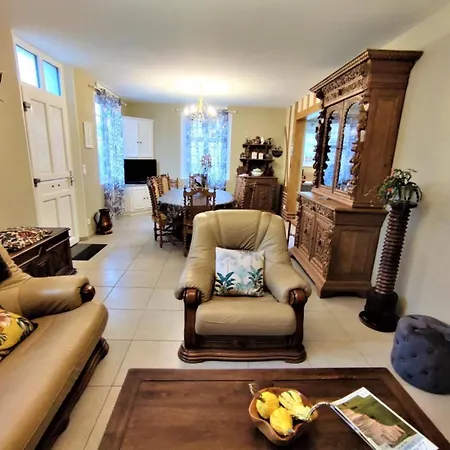 Le De La Tourterelle Nyaraló Grandcourt (Seine-Maritime)