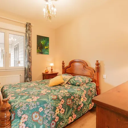 Holiday home Le De La Tourterelle