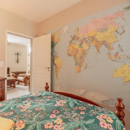 Holiday home Le De La Tourterelle